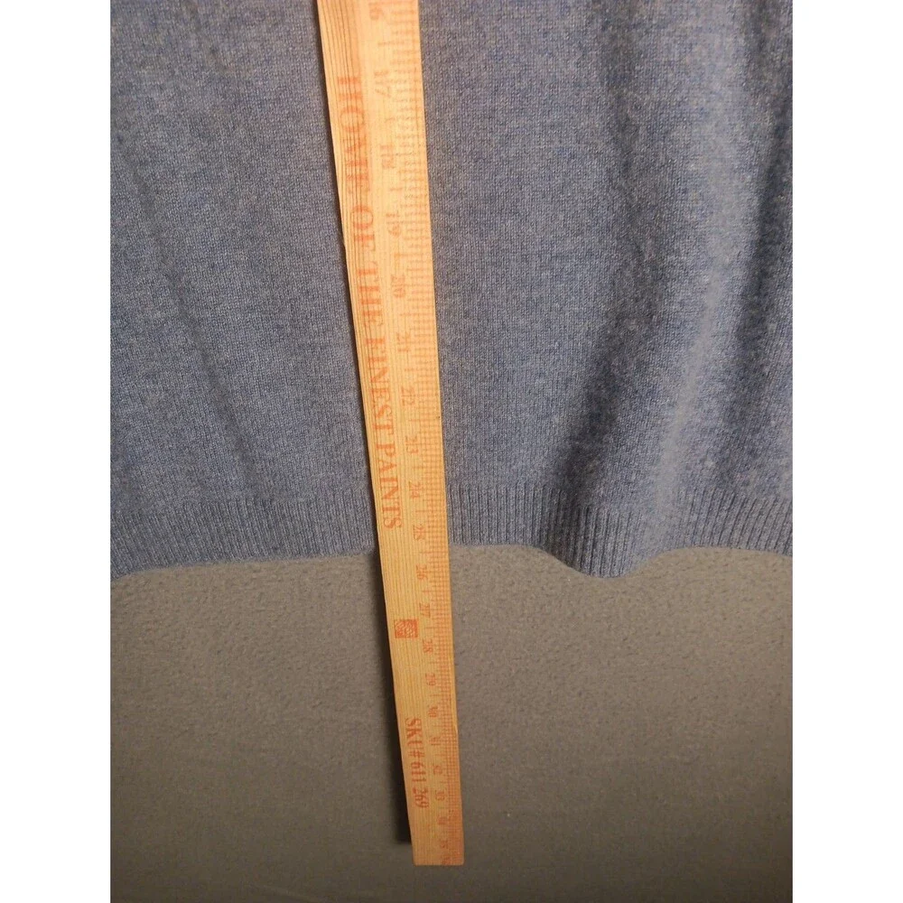 L.L. Bean 100% Cashmere Blue Soft Sweater Mens  Regular Large  - Crew Neck